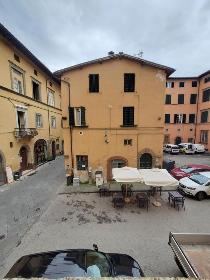 Отель Residenza Centro Storico Лукка Экстерьер фото