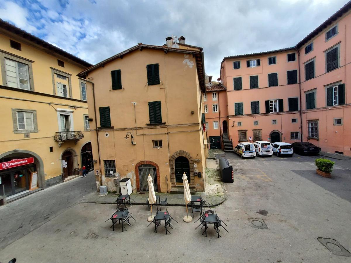 Отель Residenza Centro Storico Лукка Экстерьер фото