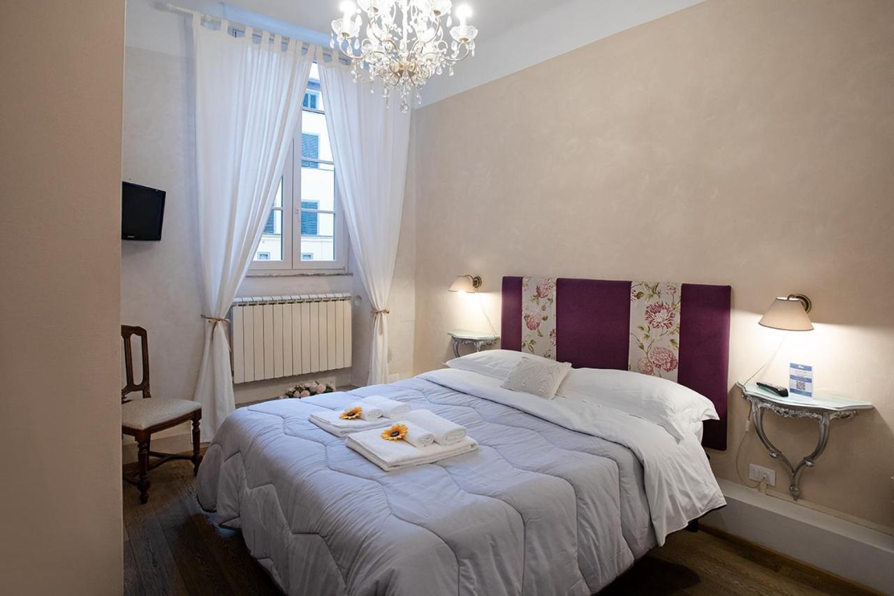 Отель Residenza Centro Storico Лукка Экстерьер фото